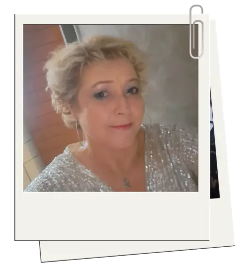 19 Paws - Nikki Evans